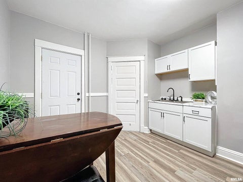 Tiny photo for 1000 22ND Street, Rock Island, IL 61201 (MLS # 12767142)