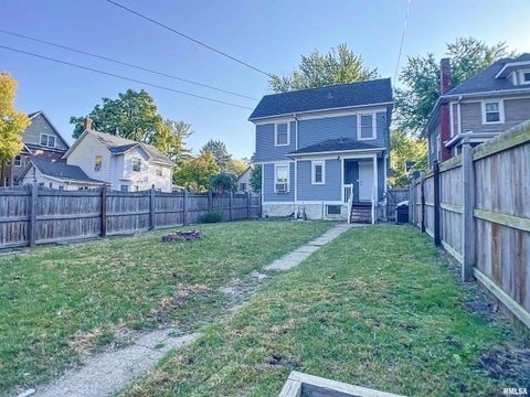 Tiny photo for 1000 22ND Street, Rock Island, IL 61201 (MLS # 12767142)