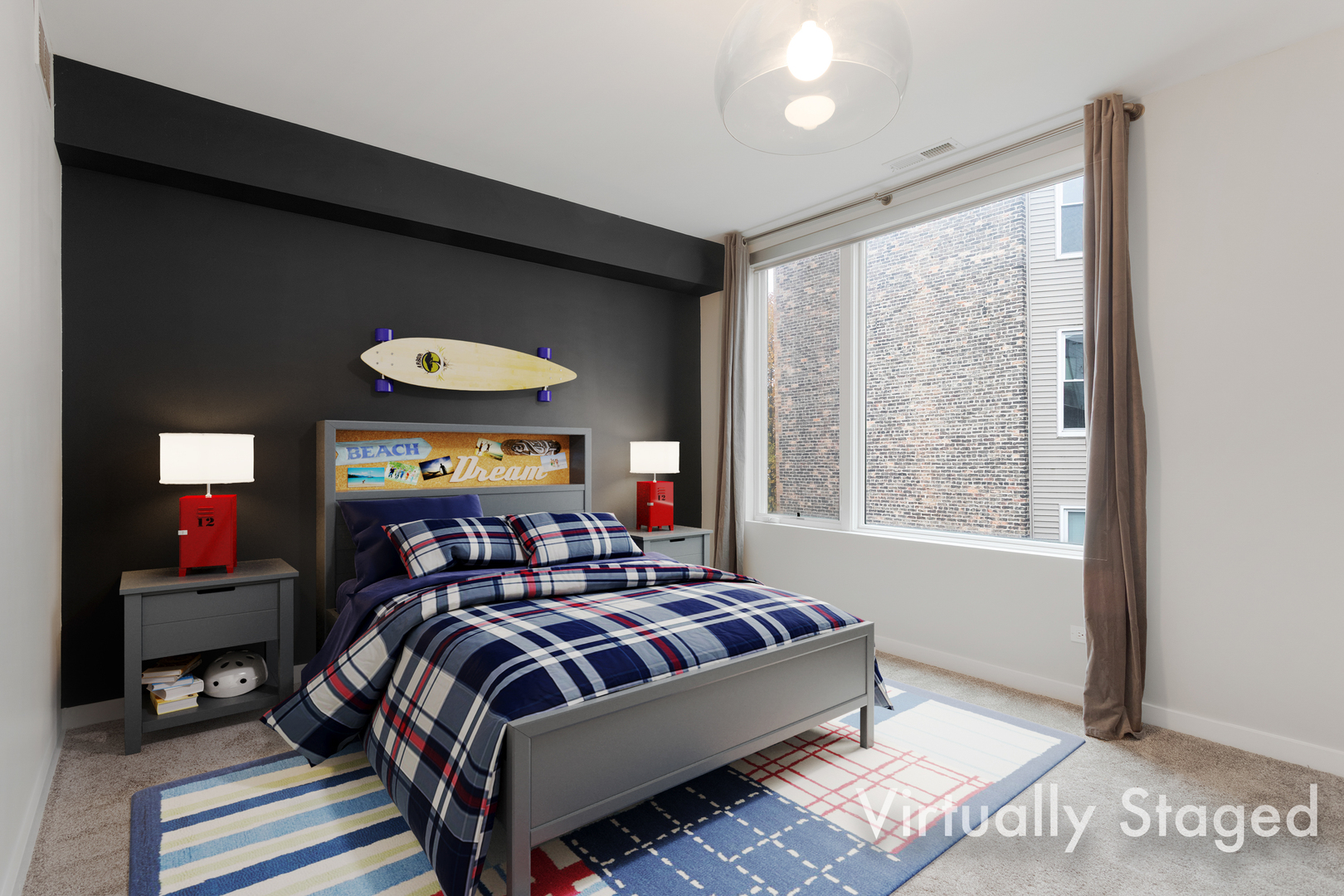 2805 W Shakespeare Avenue