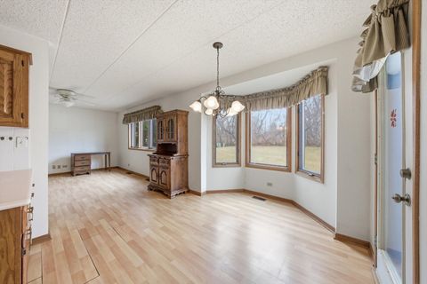 Tiny photo for 2722 HARBOR Drive #2722, Joliet, IL 60431 (MLS # 12574468)