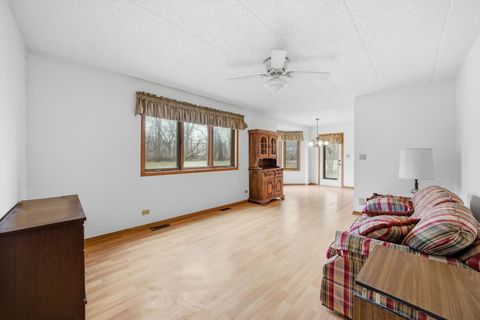 Tiny photo for 2722 HARBOR Drive #2722, Joliet, IL 60431 (MLS # 12574468)
