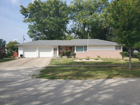 Tiny photo for 316 N Commerce Street, Gilman, IL 60938 (MLS # 12478904)