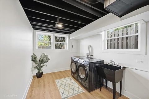 Tiny photo for 188 W Kathleen Drive, Park Ridge, IL 60068 (MLS # 12729994)