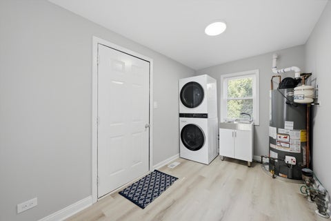 Tiny photo for 7850 Suburban Lane, Bridgeview, IL 60455 (MLS # 12710088)