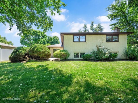Tiny photo for 1642 Clemens Road, Darien, IL 60561 (MLS # 12701780)