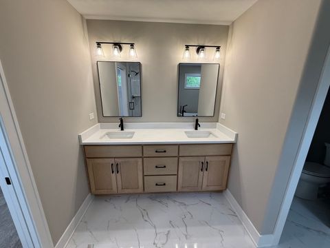 Tiny photo for 12810 W Beaver Lake Drive, Homer Glen, IL 60491 (MLS # 12655154)