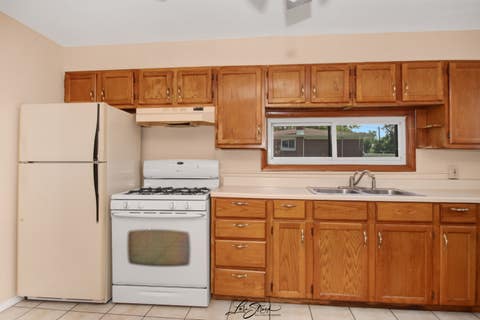 Tiny photo for 1336 Hirsch Avenue, Calumet City, IL 60409 (MLS # 12670162)