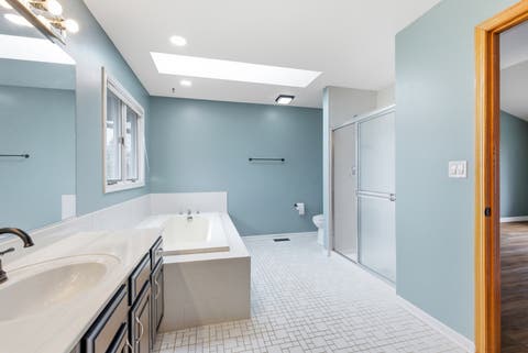 Tiny photo for 356 Yorkshire Drive, Mundelein, IL 60060 (MLS # 12726016)