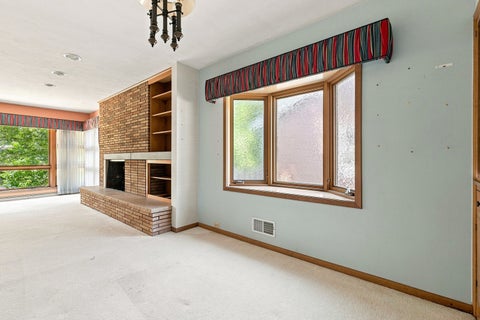 Tiny photo for 1831 45th Street, Moline, IL 61265 (MLS # 12719216)
