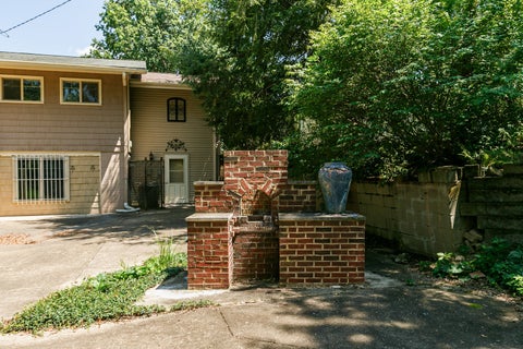 Tiny photo for 1831 45th Street, Moline, IL 61265 (MLS # 12719216)