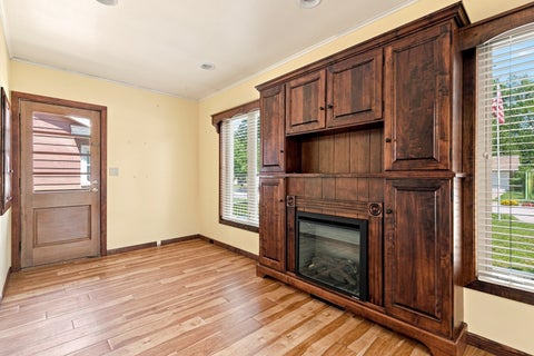 Tiny photo for 1831 45th Street, Moline, IL 61265 (MLS # 12719216)