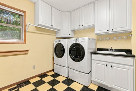 Tiny photo for 1831 45th Street, Moline, IL 61265 (MLS # 12719216)