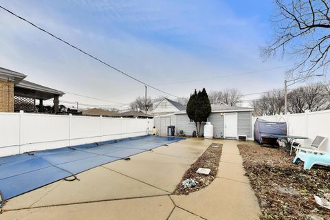 Tiny photo for 3801 N Osceola Avenue, Chicago, IL 60634 (MLS # 12586471)
