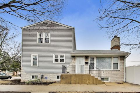 Tiny photo for 3801 N Osceola Avenue, Chicago, IL 60634 (MLS # 12586471)