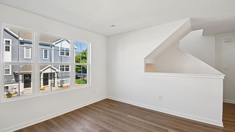 Tiny photo for 1391 Oakfield Lane, Pingree Grove, IL 60140 (MLS # 12533085)