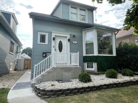 4511 N Melvina Avenue Chicago IL 60630