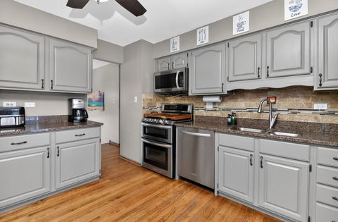 Tiny photo for 1580 College Lane S, Wheaton, IL 60189 (MLS # 12556915)