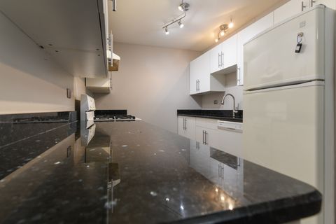 Tiny photo for 21W581 North Avenue #71, Lombard, IL 60148 (MLS # 12479624)