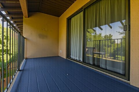 Tiny photo for 21W581 North Avenue #71, Lombard, IL 60148 (MLS # 12479624)