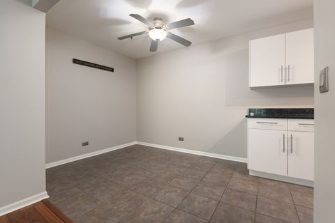 Tiny photo for 21W581 North Avenue #71, Lombard, IL 60148 (MLS # 12479624)