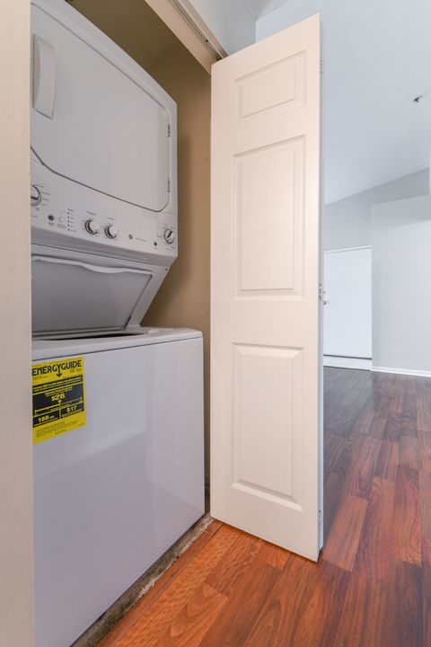 Tiny photo for 21W581 North Avenue #71, Lombard, IL 60148 (MLS # 12479624)