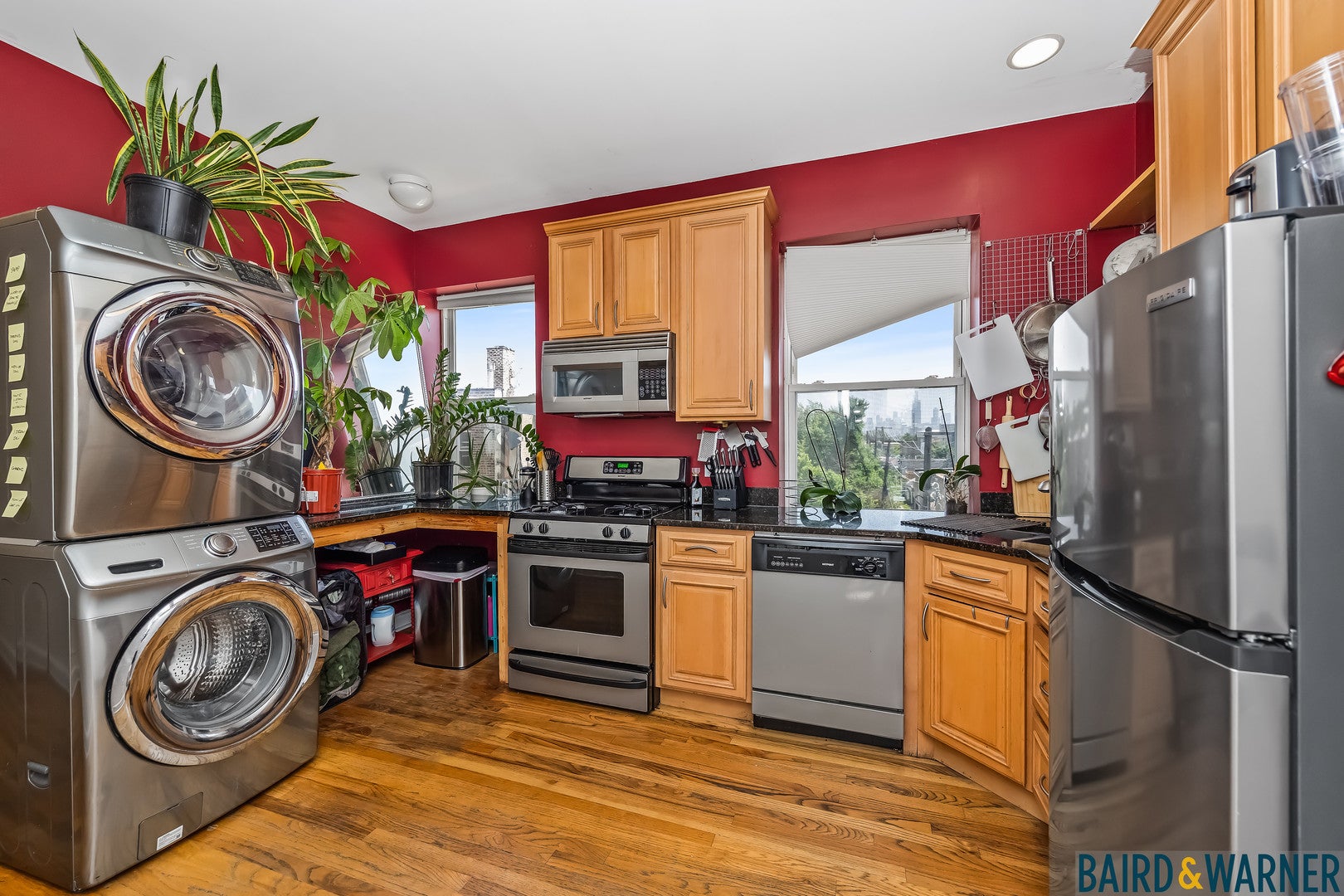 2809 W WASHINGTON Boulevard 103
