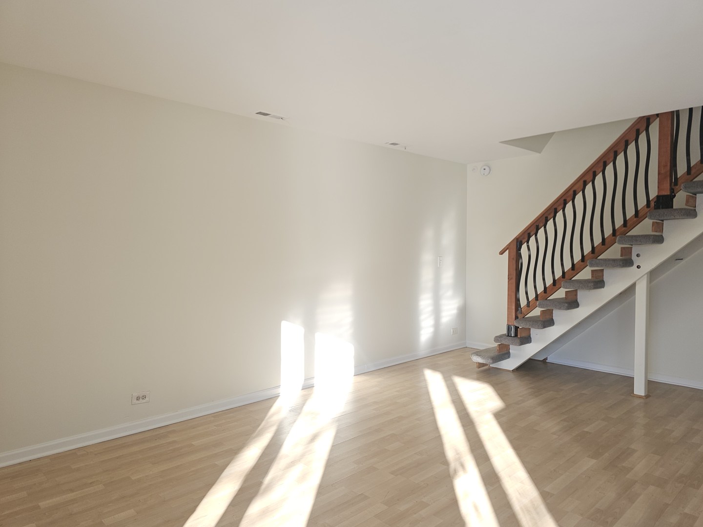 726 E Old Willow Road 104C