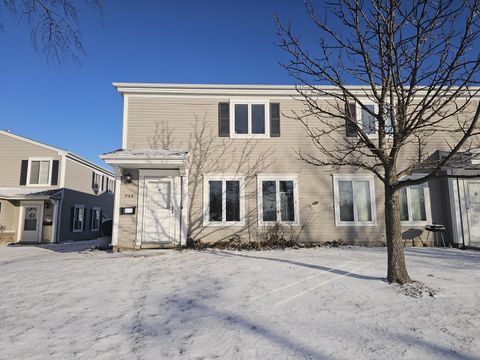 726 E Old Willow Road 104C Prospect Heights IL 60070