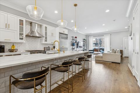 Tiny photo for 2866 W Lyndale Street #2, Chicago, IL 60647 (MLS # 12530682)