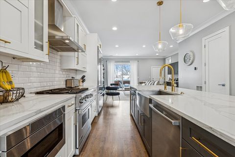 Tiny photo for 2866 W Lyndale Street #2, Chicago, IL 60647 (MLS # 12530682)