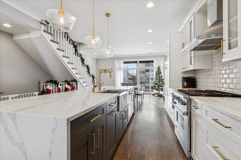 Tiny photo for 2866 W Lyndale Street #2, Chicago, IL 60647 (MLS # 12530682)