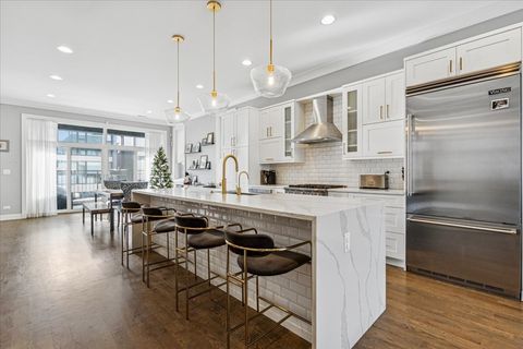 Tiny photo for 2866 W Lyndale Street #2, Chicago, IL 60647 (MLS # 12530682)