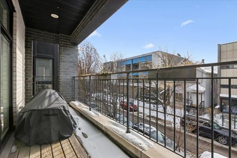Tiny photo for 2866 W Lyndale Street #2, Chicago, IL 60647 (MLS # 12530682)