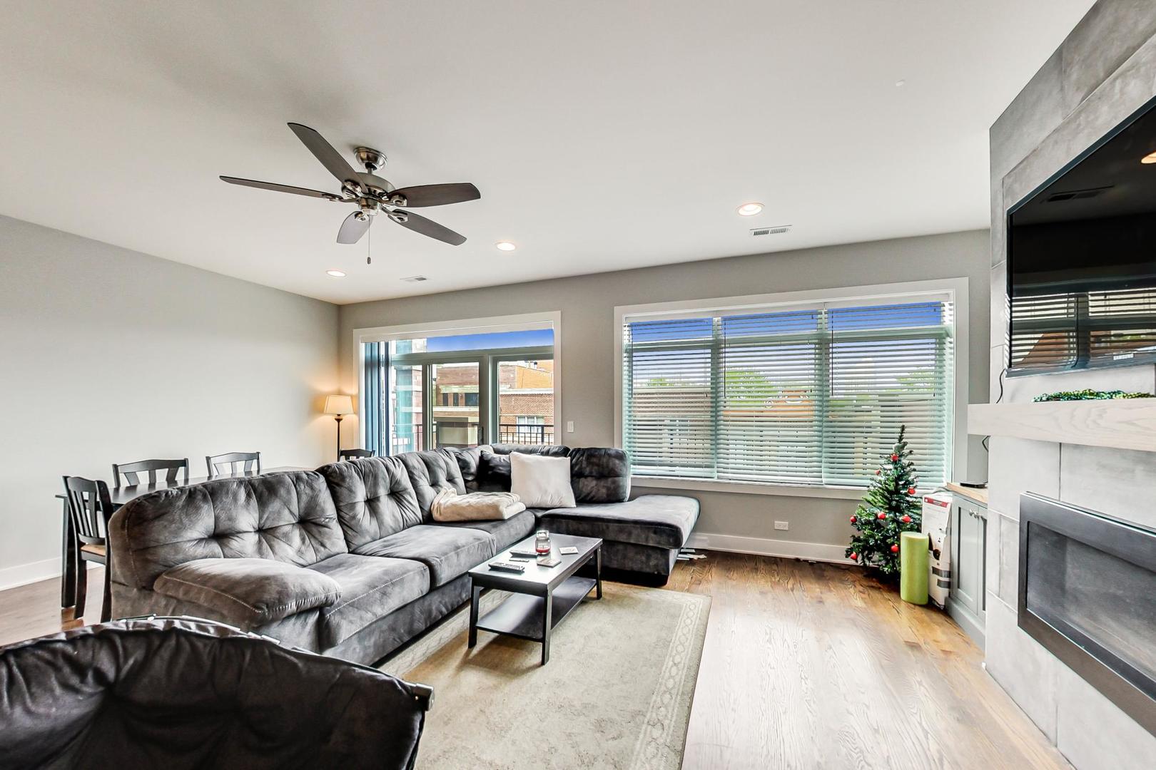 2618 N Halsted Street 3N