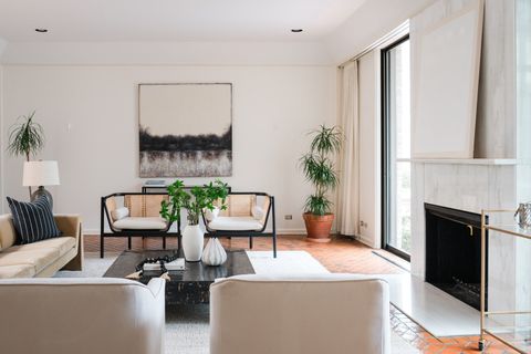 Tiny photo for 240 Shore Acres Circle, Lake Bluff, IL 60044 (MLS # 12580322)