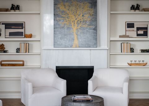 Tiny photo for 240 Shore Acres Circle, Lake Bluff, IL 60044 (MLS # 12580322)