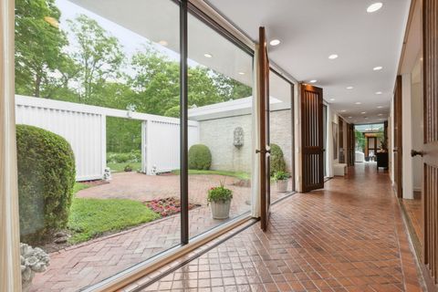 Tiny photo for 240 Shore Acres Circle, Lake Bluff, IL 60044 (MLS # 12580322)