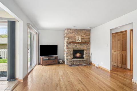 Tiny photo for Mount Prospect, IL 60056 (MLS # 12626253)