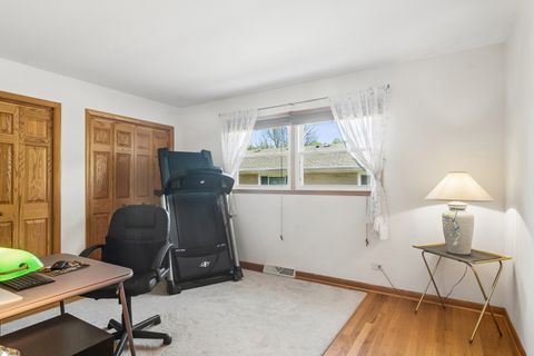 Tiny photo for Mount Prospect, IL 60056 (MLS # 12626253)