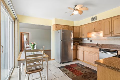 Tiny photo for Mount Prospect, IL 60056 (MLS # 12626253)