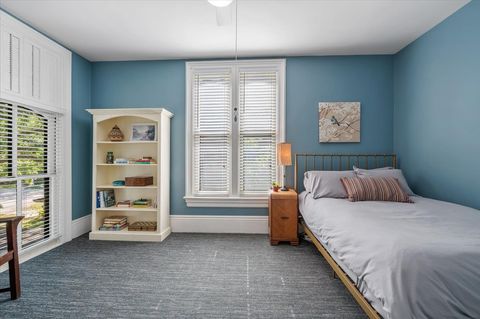 Tiny photo for 305 N Ridgeland Avenue, Oak Park, IL 60302 (MLS # 12596271)