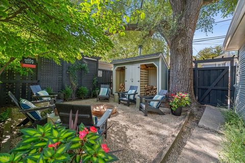 Tiny photo for 305 N Ridgeland Avenue, Oak Park, IL 60302 (MLS # 12596271)