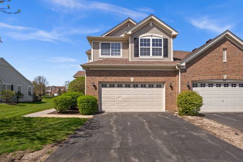 Photo of 70 Regent Drive, Gilberts, IL 60136 (MLS # 12628748)