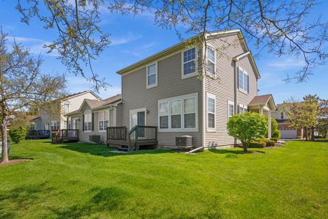 Tiny photo for 70 Regent Drive, Gilberts, IL 60136 (MLS # 12628748)