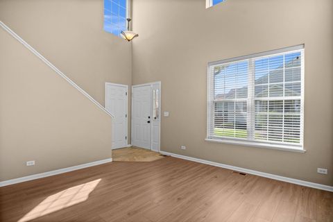 Tiny photo for 70 Regent Drive, Gilberts, IL 60136 (MLS # 12628748)