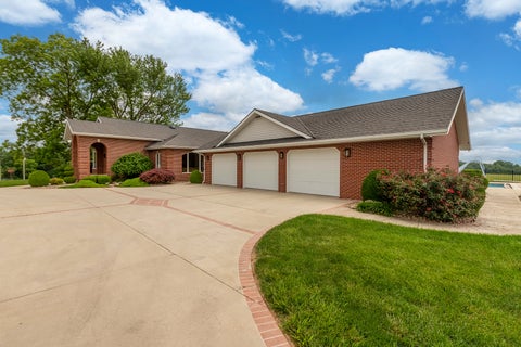Tiny photo for 6414 Ava Road, Murphysboro, IL 62966 (MLS # 12668470)