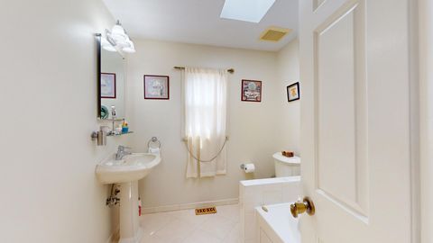 Tiny photo for 412 Chateau Drive, Buffalo Grove, IL 60089 (MLS # 12488152)