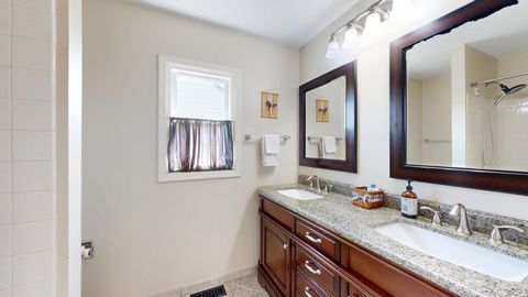 Tiny photo for 412 Chateau Drive, Buffalo Grove, IL 60089 (MLS # 12488152)