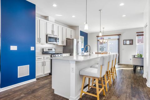 Tiny photo for 4213 Calder Lane, Aurora, IL 60504 (MLS # 12598469)