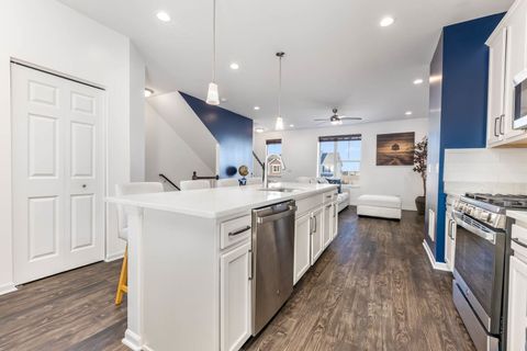 Tiny photo for 4213 Calder Lane, Aurora, IL 60504 (MLS # 12598469)